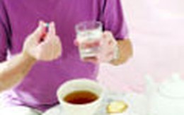 Dùng thuốc bổ cho người cao tuổi